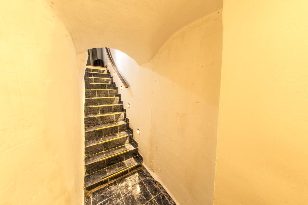 Rentbynight Aparthotel Brussels Ngoại thất bức ảnh