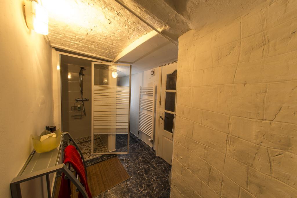Rentbynight Aparthotel Brussels Ngoại thất bức ảnh