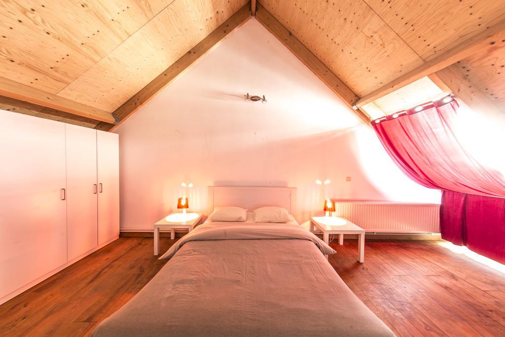 Rentbynight Aparthotel Brussels Phòng bức ảnh