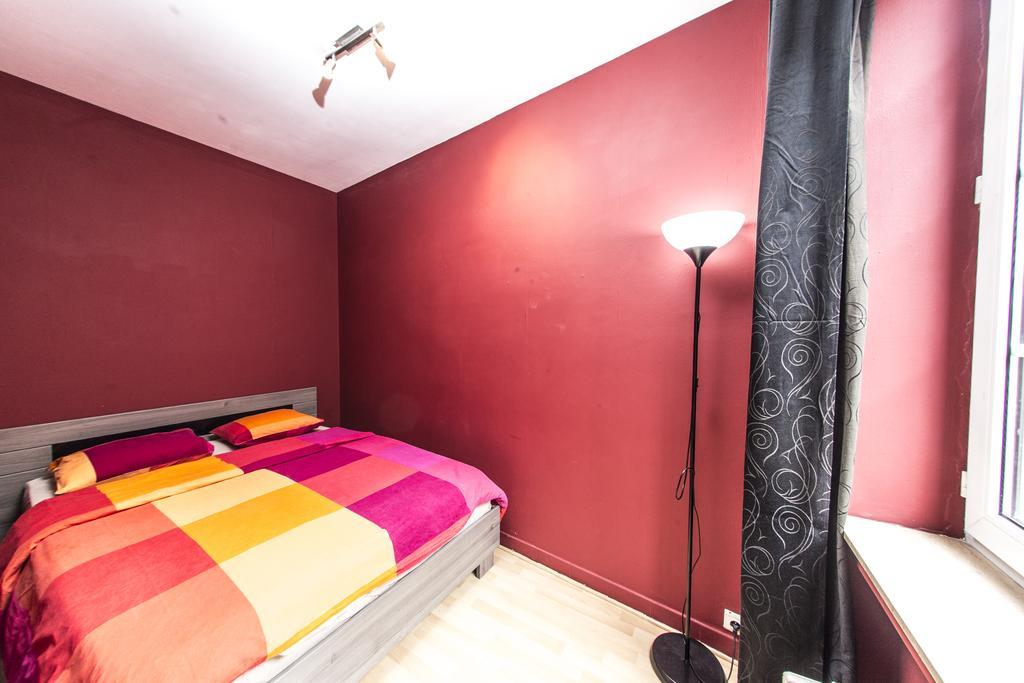Rentbynight Aparthotel Brussels Phòng bức ảnh