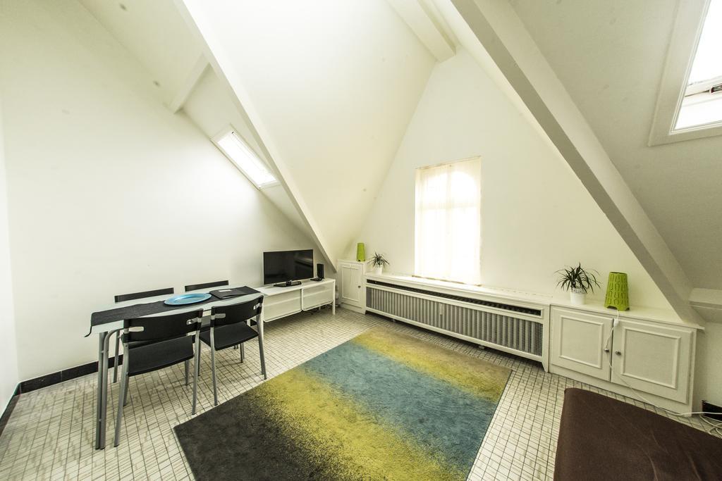 Rentbynight Aparthotel Brussels Ngoại thất bức ảnh