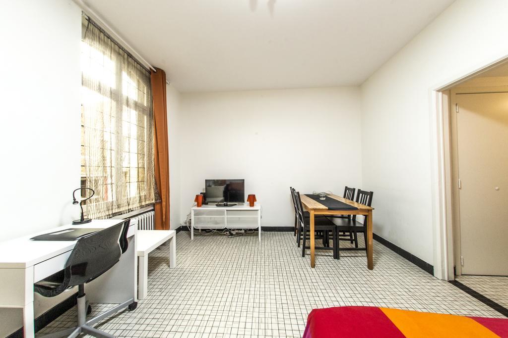 Rentbynight Aparthotel Brussels Ngoại thất bức ảnh
