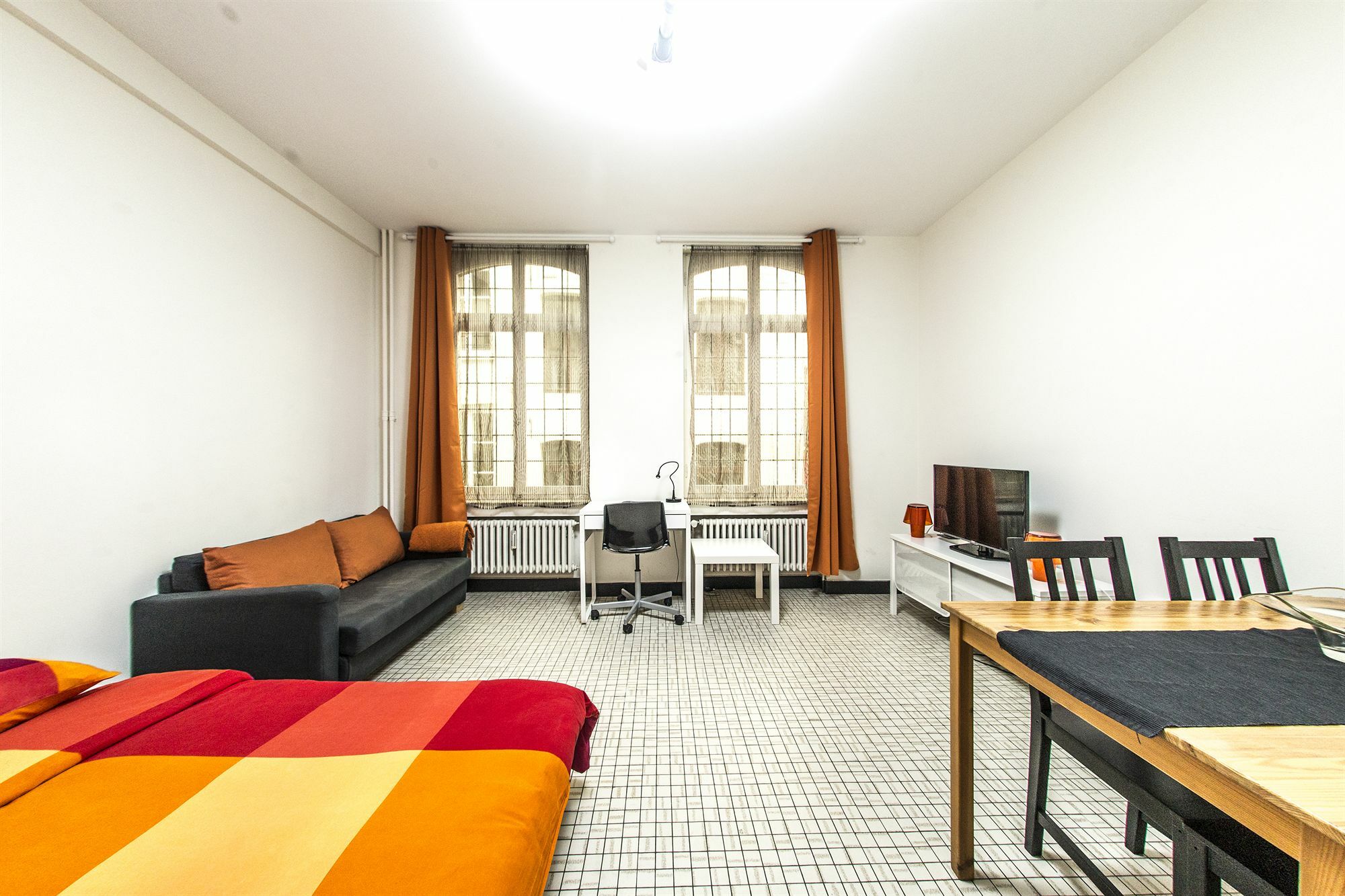 Rentbynight Aparthotel Brussels Ngoại thất bức ảnh